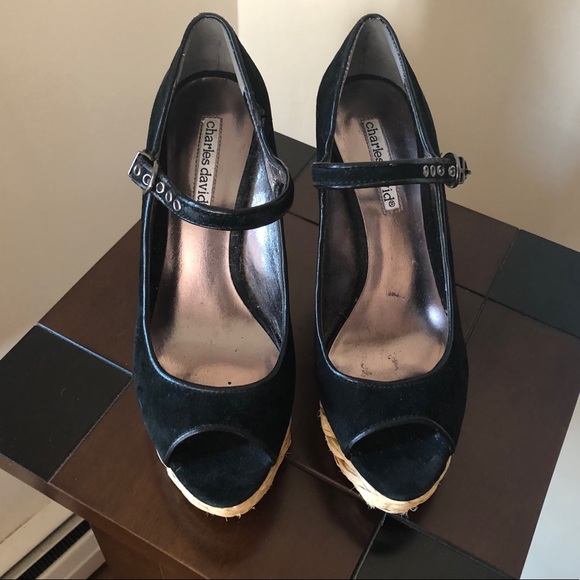 Charles David Straw Wedge Sandals With Strap - Picture 3 of 3